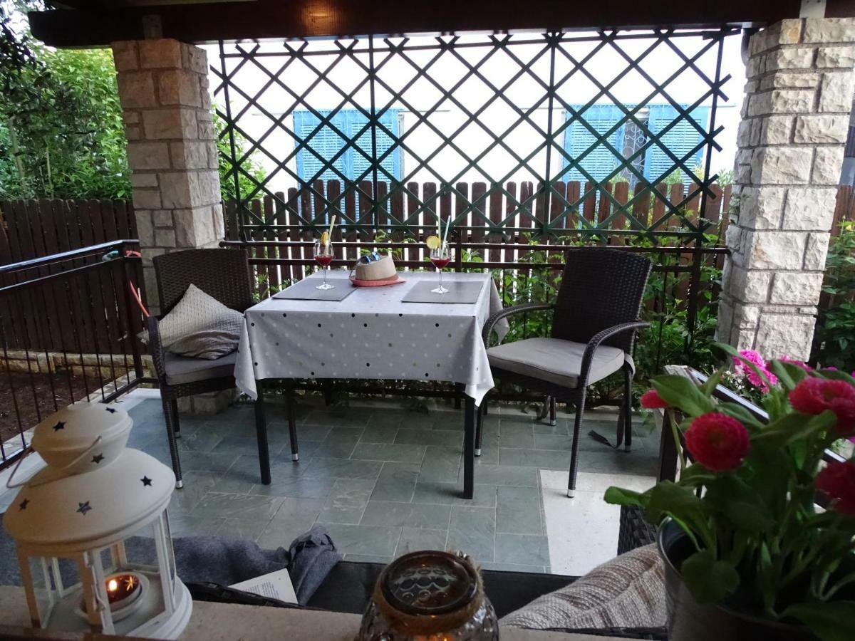 App Sorgo Appartement Novigrad Istria Buitenkant foto