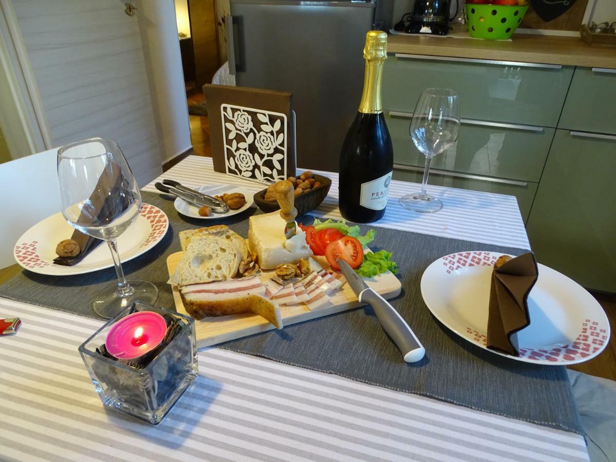 App Sorgo Appartement Novigrad Istria Buitenkant foto